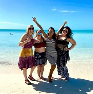 Meet your Posher, Aren